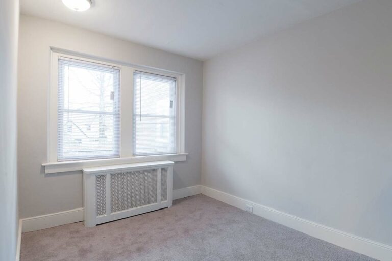 The Metropolitan Narberth Station - Apartment interior bedroom B6