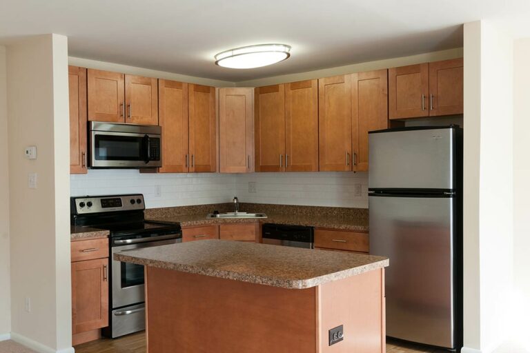 The Metropolitan West Chester - Apartment interior kitchen