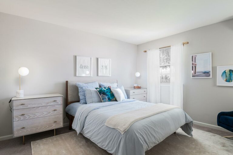 The Metropolitan West Goshen - Apartment interior master bedroom